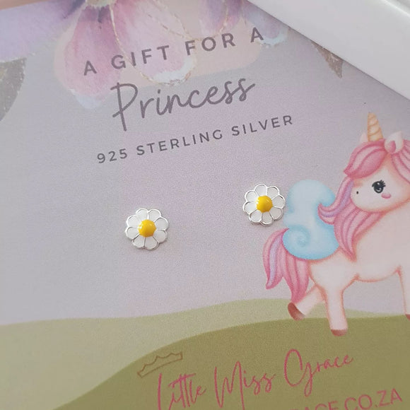 MG271 - Children's Sterling Silver flower earrings, Size 7mm